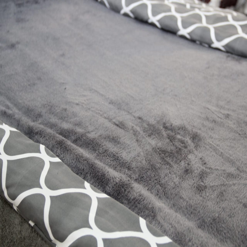 Trio Quilt Set (3-in-1) All Season – Zigzag Design with Fleece