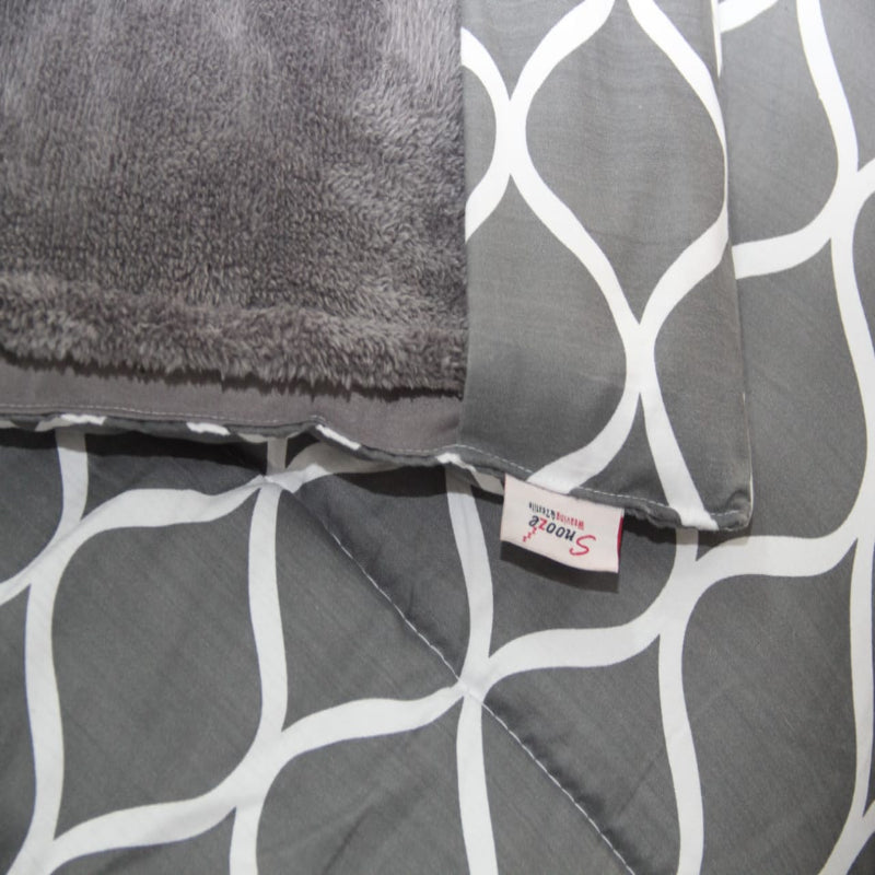 Trio Quilt Set (3-in-1) All Season – Zigzag Design with Fleece