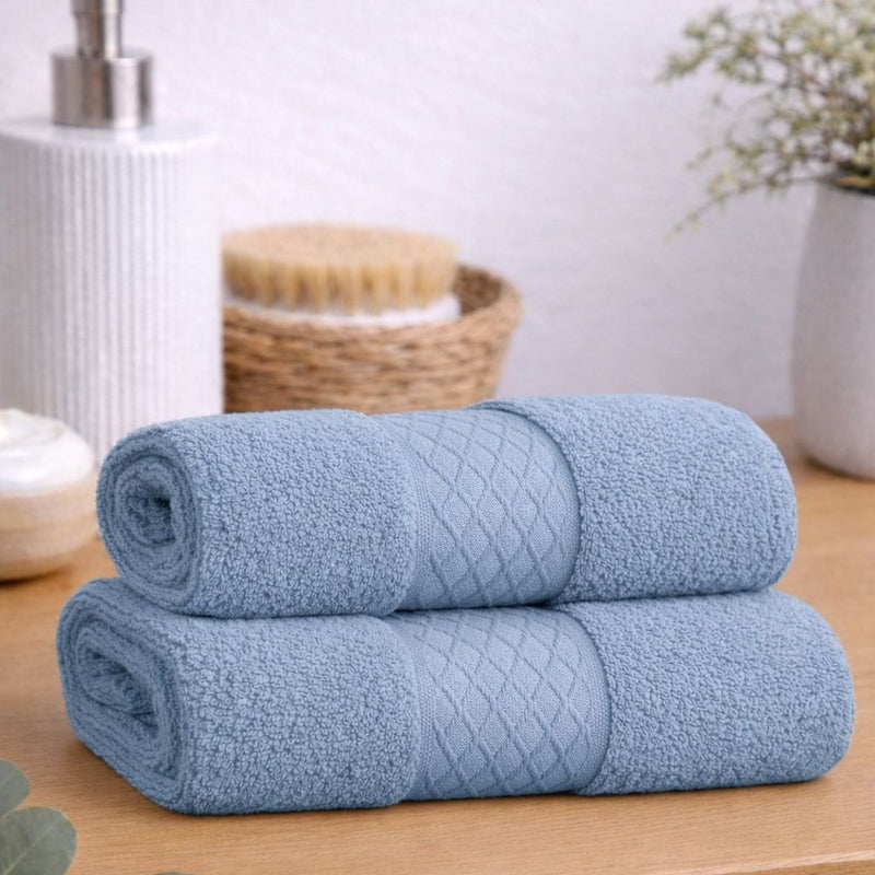 Pure Cotton Hand Towels–Weaves Design 500 GSM