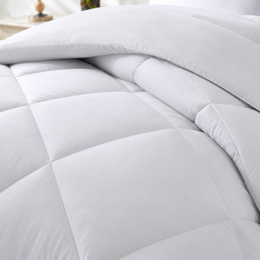 Winter Fiber Quilt – White Color Cozy Comfort