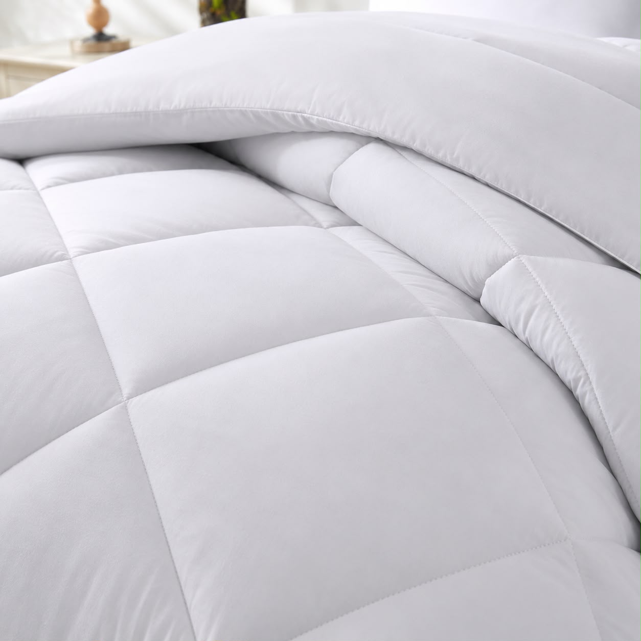 Winter Fiber Quilt – White Color Cozy Comfort